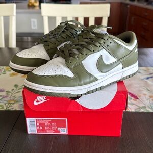 Nike Dunk Low Medium Olive
